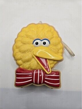 Vintage Big Bird Sesame Street Henson AM Transistor Radio Model No.12-911 WORKS